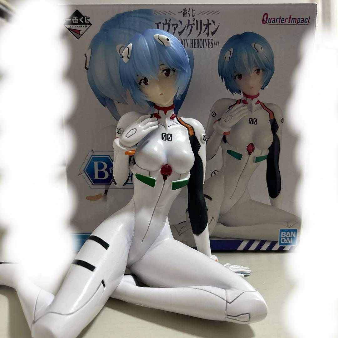 綾波レイ　フィギュア　一番くじ Amazon.co.jp: 一番くじ くじ エヴァンゲリオン 初号機vs第13