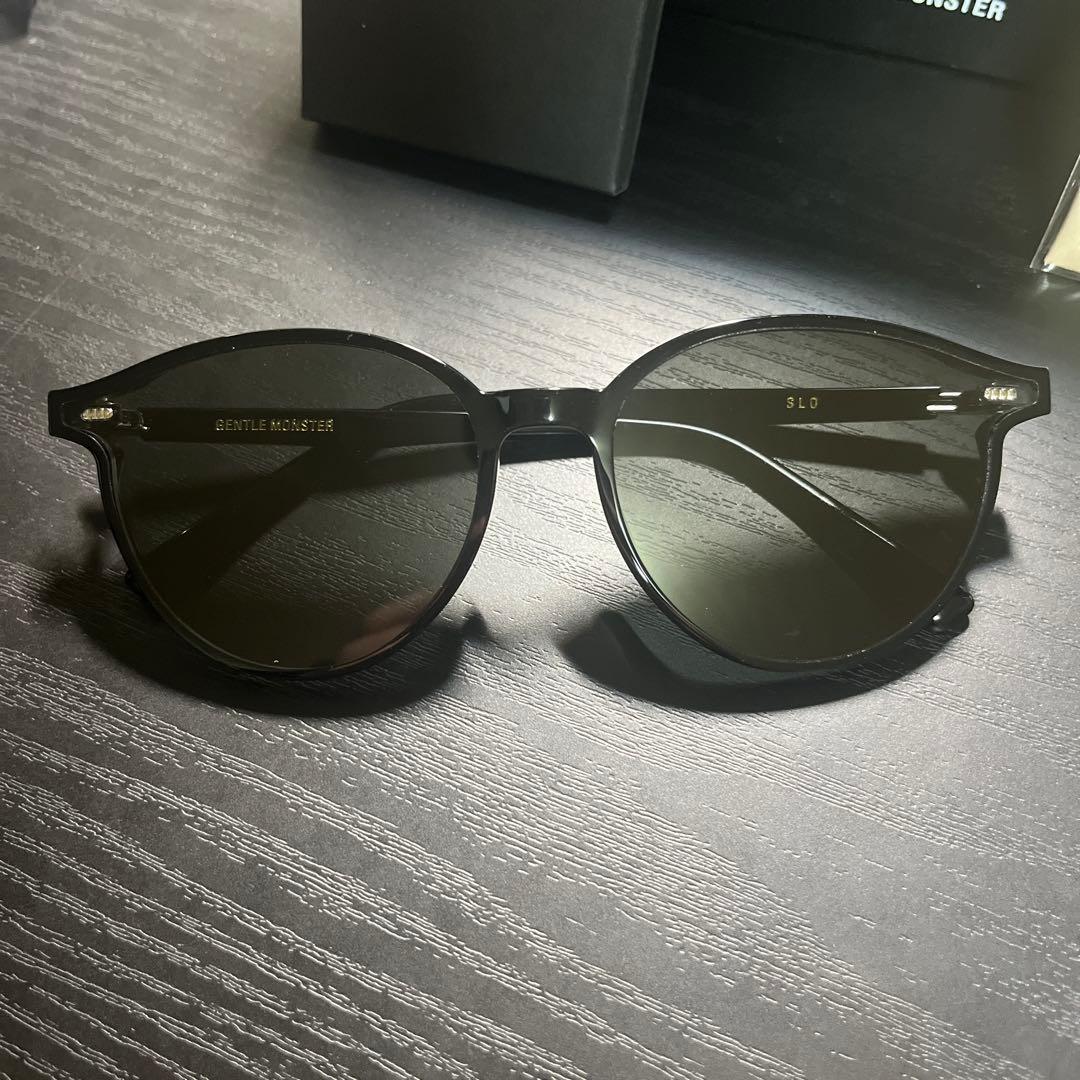 ジェントルモンスター　SLO01