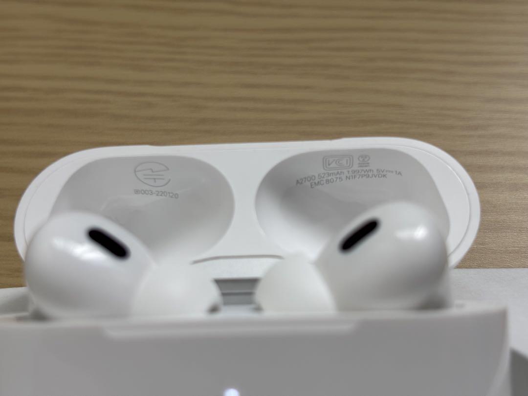 AirPods Pro2 正規品（開封のみ）