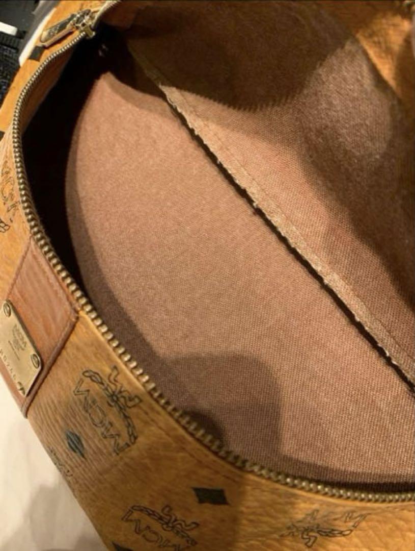 MCM ウエスト　ボディバック