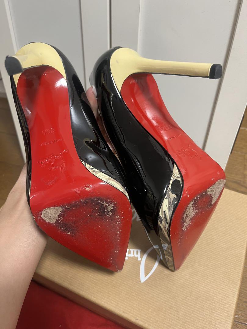 Christian Louboutin 黒エナメルパンプス 36.5