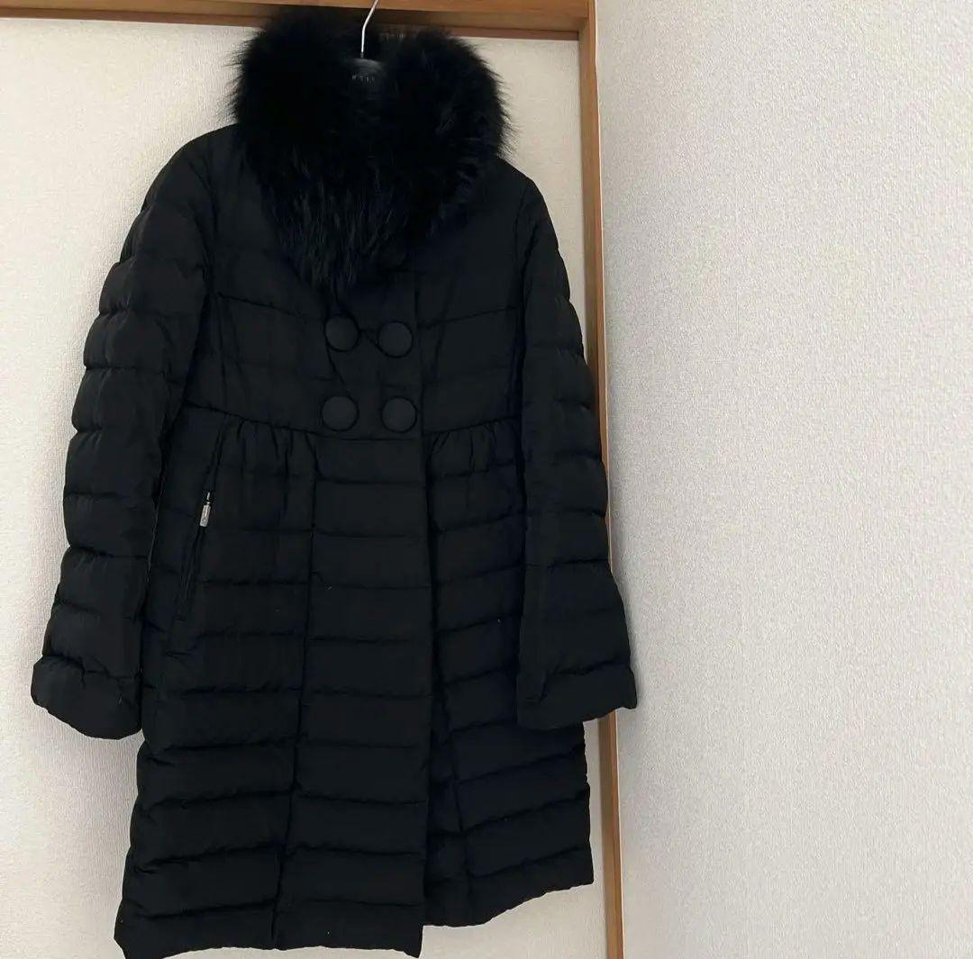 美品 モンクレール ダウンコート S