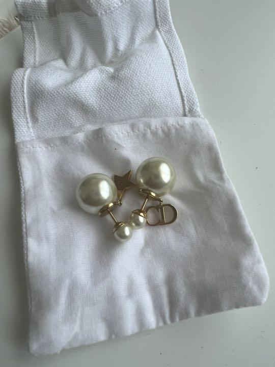 DIOR ピアス TRIBALES ピアス 訳あり - メルカリ