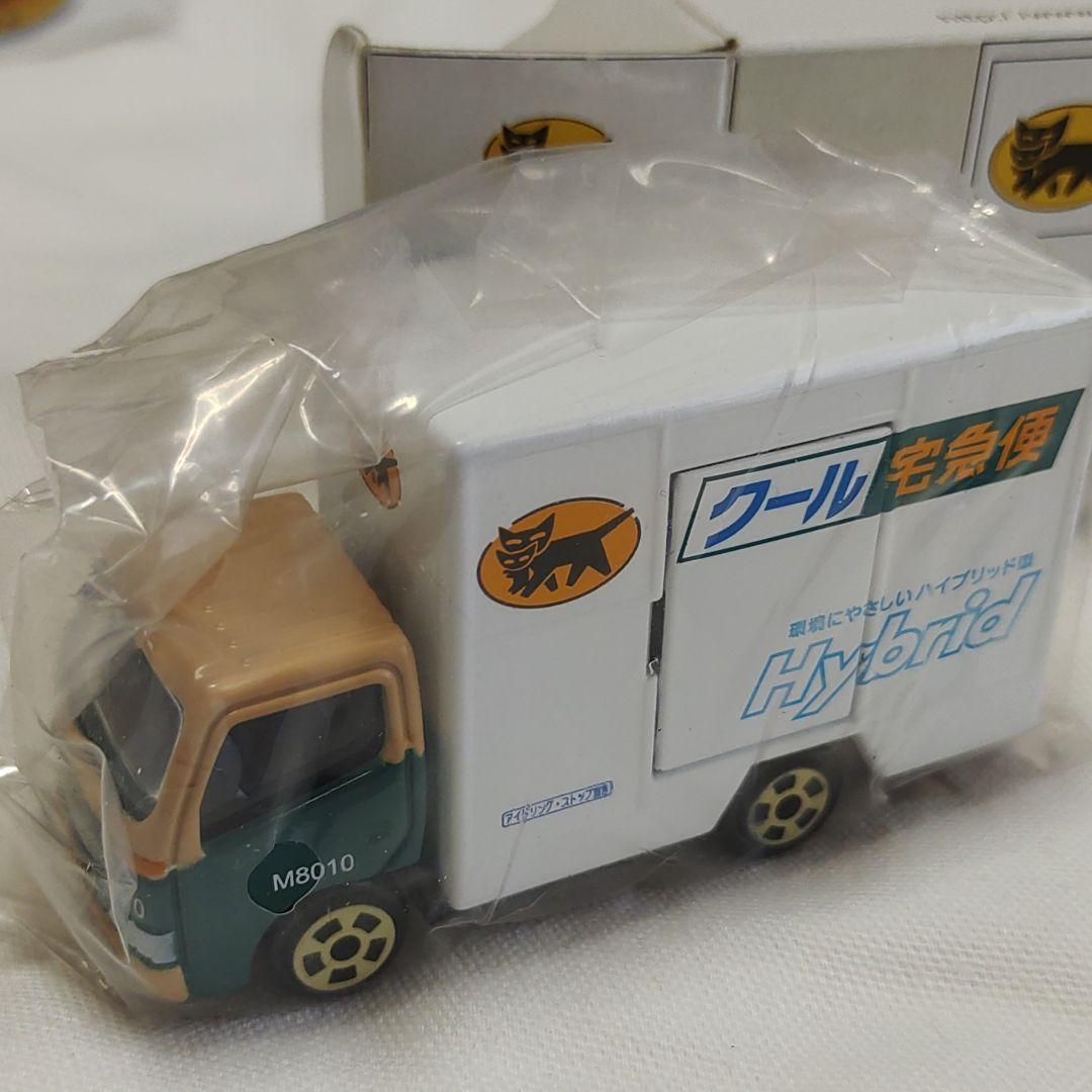 クロネコヤマト　非売品　ミニカー バッチ　箱