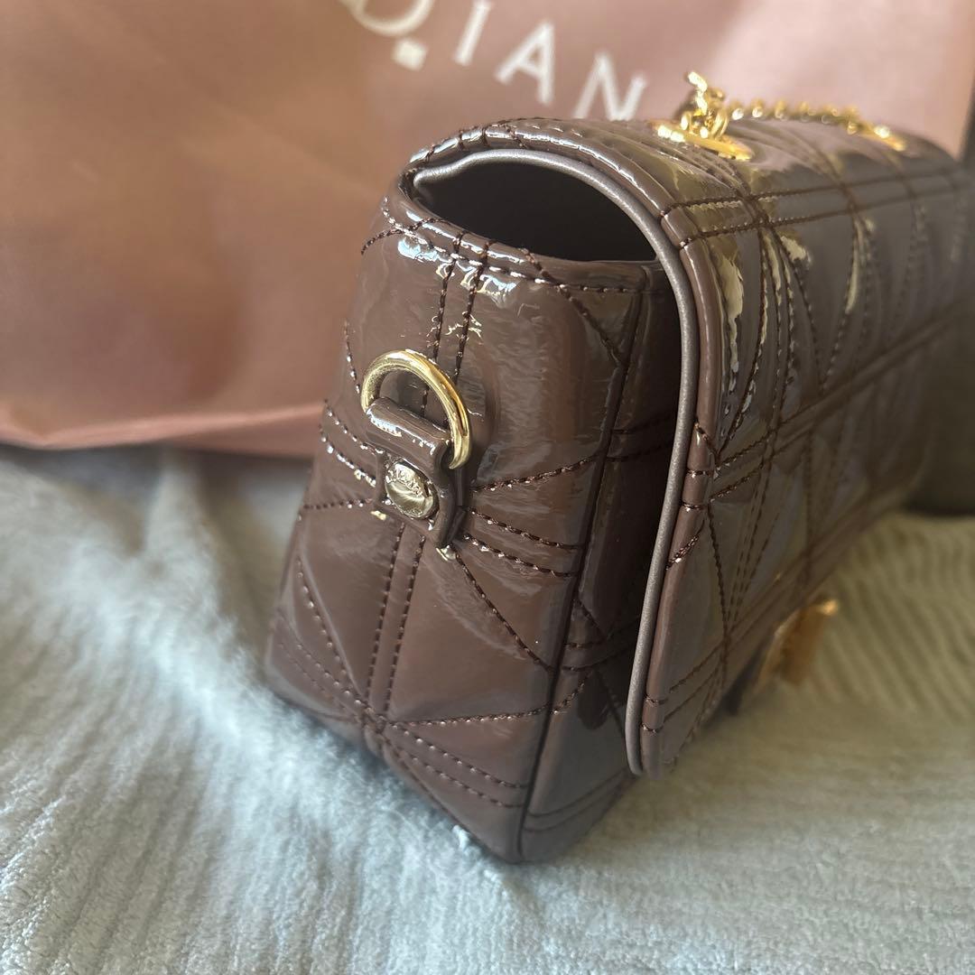 ♡新品未使用♡ DIANA ショルダーバッグ ♡新品未使用♡ DIANA ショルダーバッグ