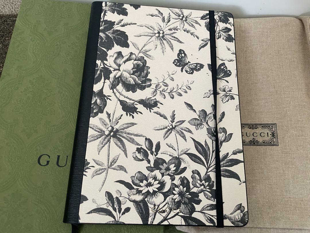 新品未使用　GUCCI 花柄　ノートブック　箱入り GUCCI 花柄ノートブック 新品未使用 ノート・メモ帳