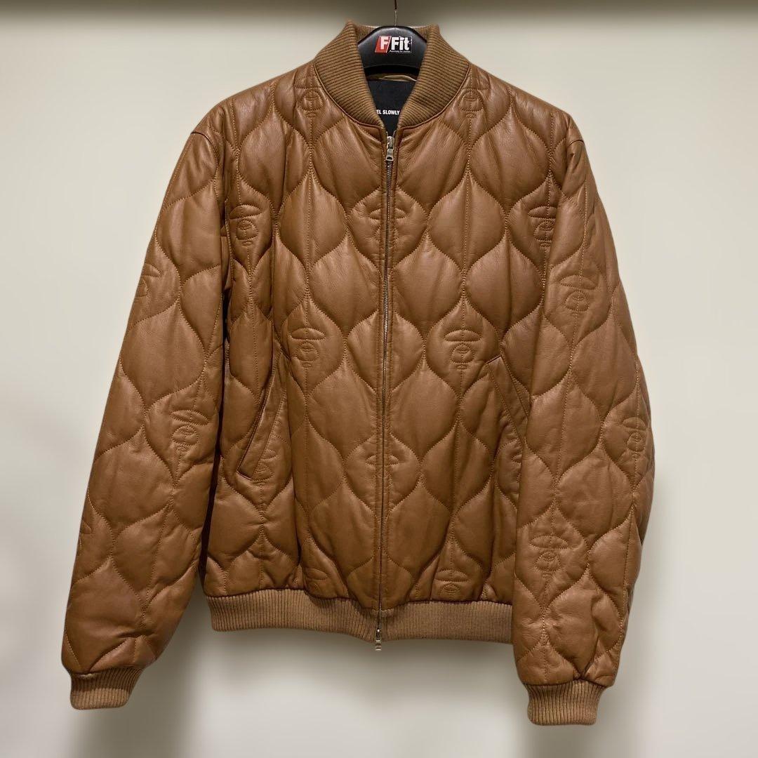 アベイシングエイプ　カウレザーダウン　茶　Lサイズ　美USED