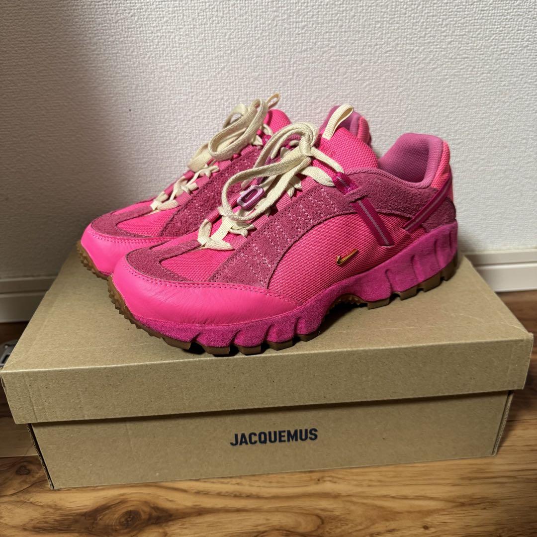 Jacquemus × Nike Air Humara Pink Flash 靴