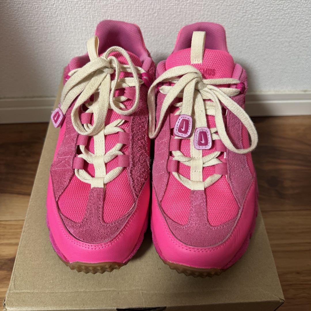 Jacquemus × Nike Air Humara Pink Flash 靴