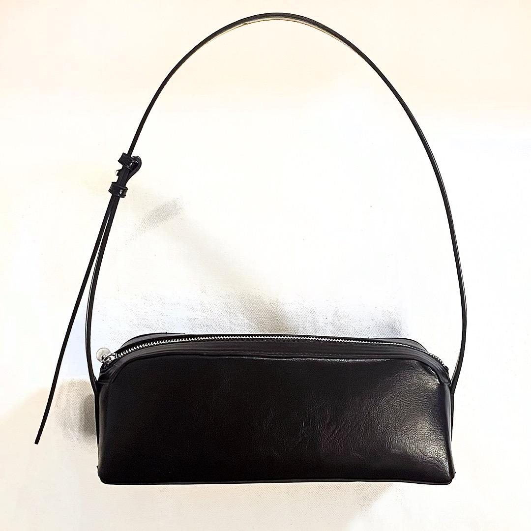 ZARA ショルダーバッグ 横長 - メルカリ