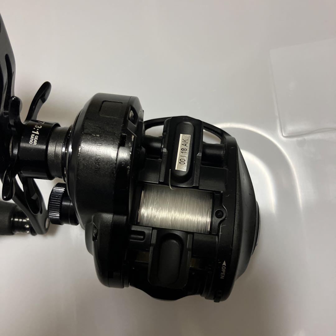 たっつぅレボビースト　REVOBEAST 40-HS