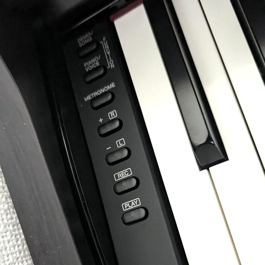 電子ピアノ YAMAHA ARIUS YDP-163 楽譜 ヘッドホンコネクタ付 電子ピアノ YAMAHA ARIUS YDP-163 楽譜 ヘッドホンコネクタ付