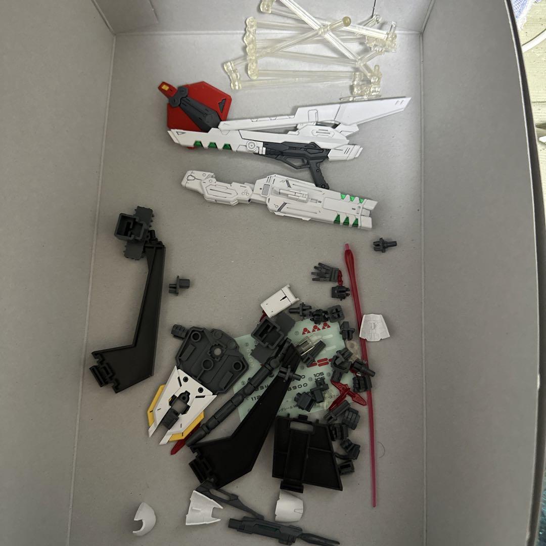 【組立済】MGビルドストライクガンダム&ユニバースブースター