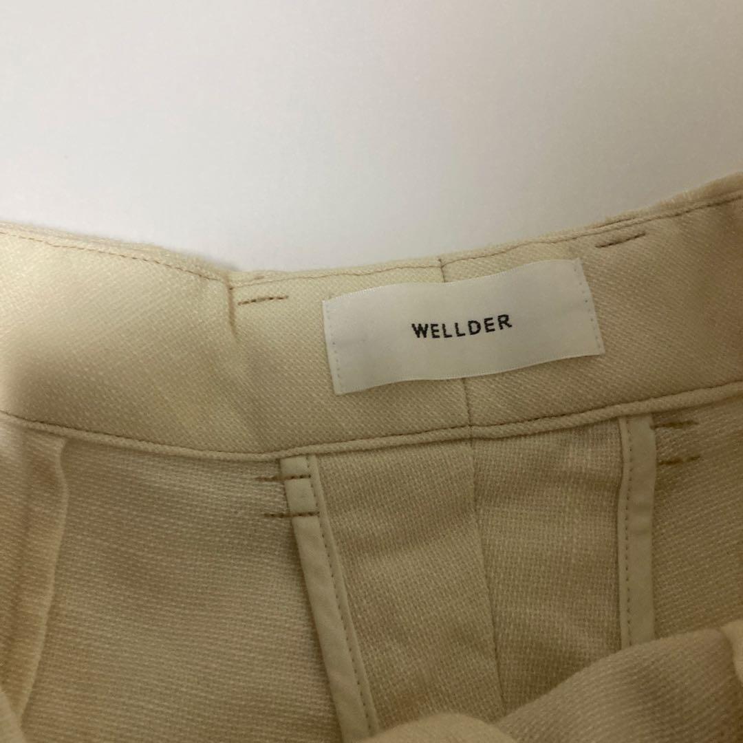 WELLDER チノパン 夏 生成り色 L 極美品 ワイドパンツ 白 スラックス WELLDER チノパン 夏 生成り色 L 極美品 ワイドパンツ 白 スラックス