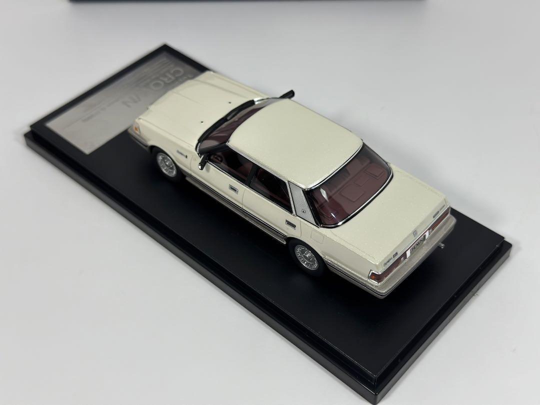 1/43 クラウン 4Door  Saloon G 1986