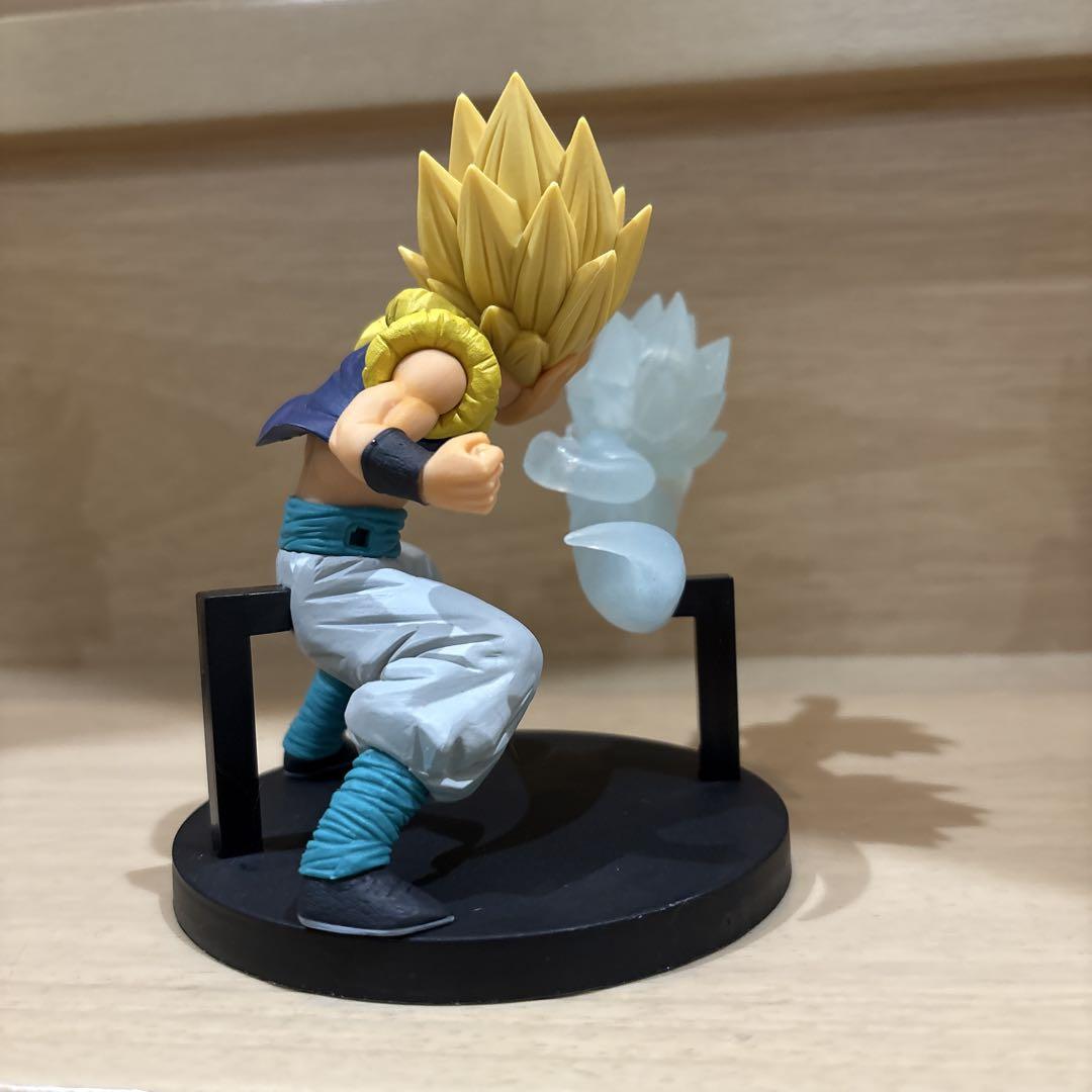 ドラゴンボール 孫悟空 トランクス フィギュア3体セット 孫悟空 ベジータ トランクス フィギュア 3体セット 未来編
