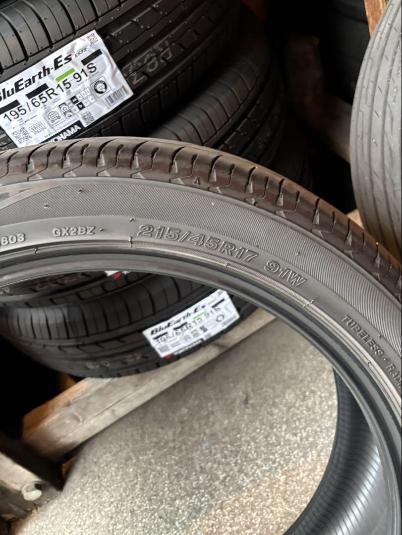 ◇送料込み◇ 215/45R17 中古サマータイヤ４本　レグノGRX2