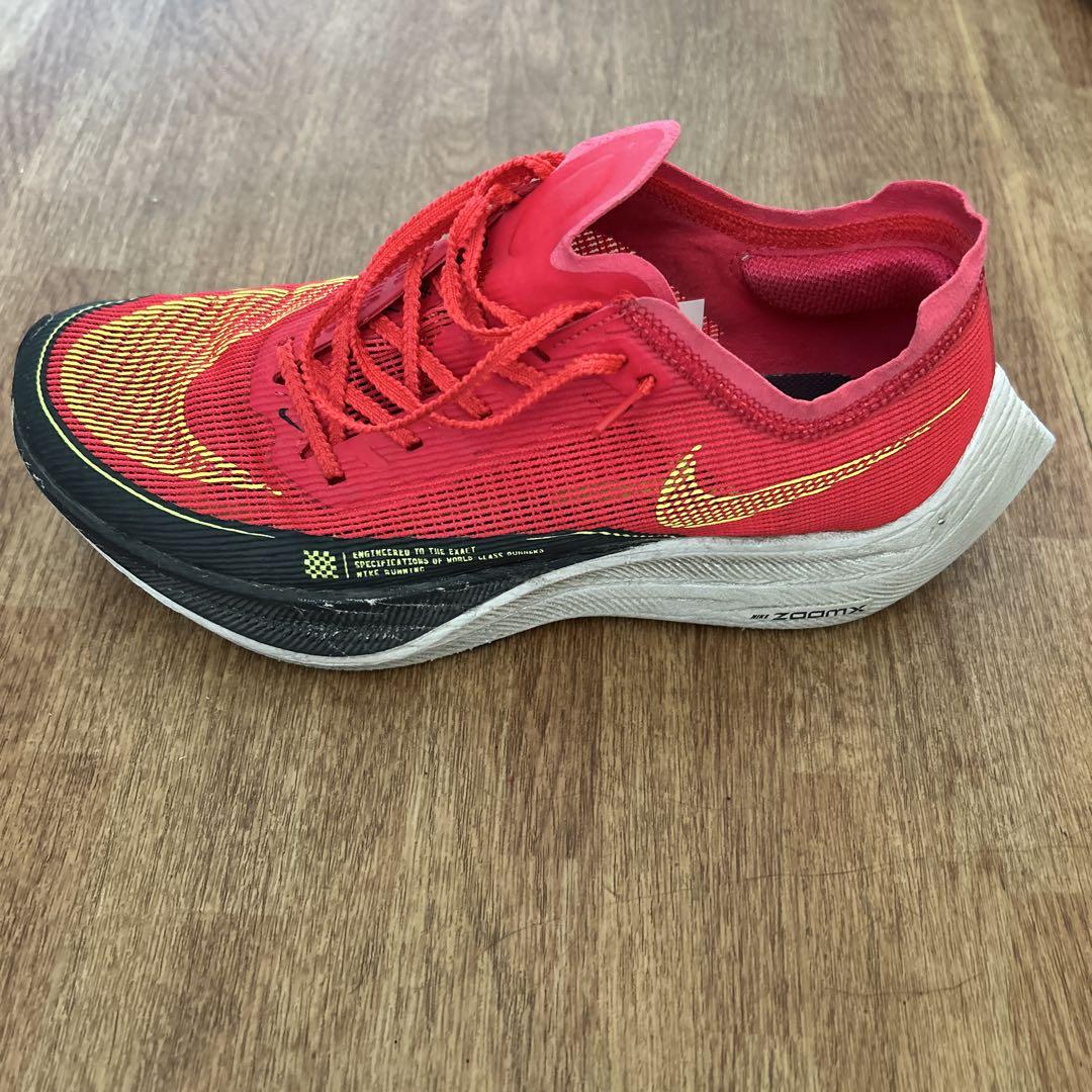 NIKE ヴェイパーフライネクスト%2 26.5