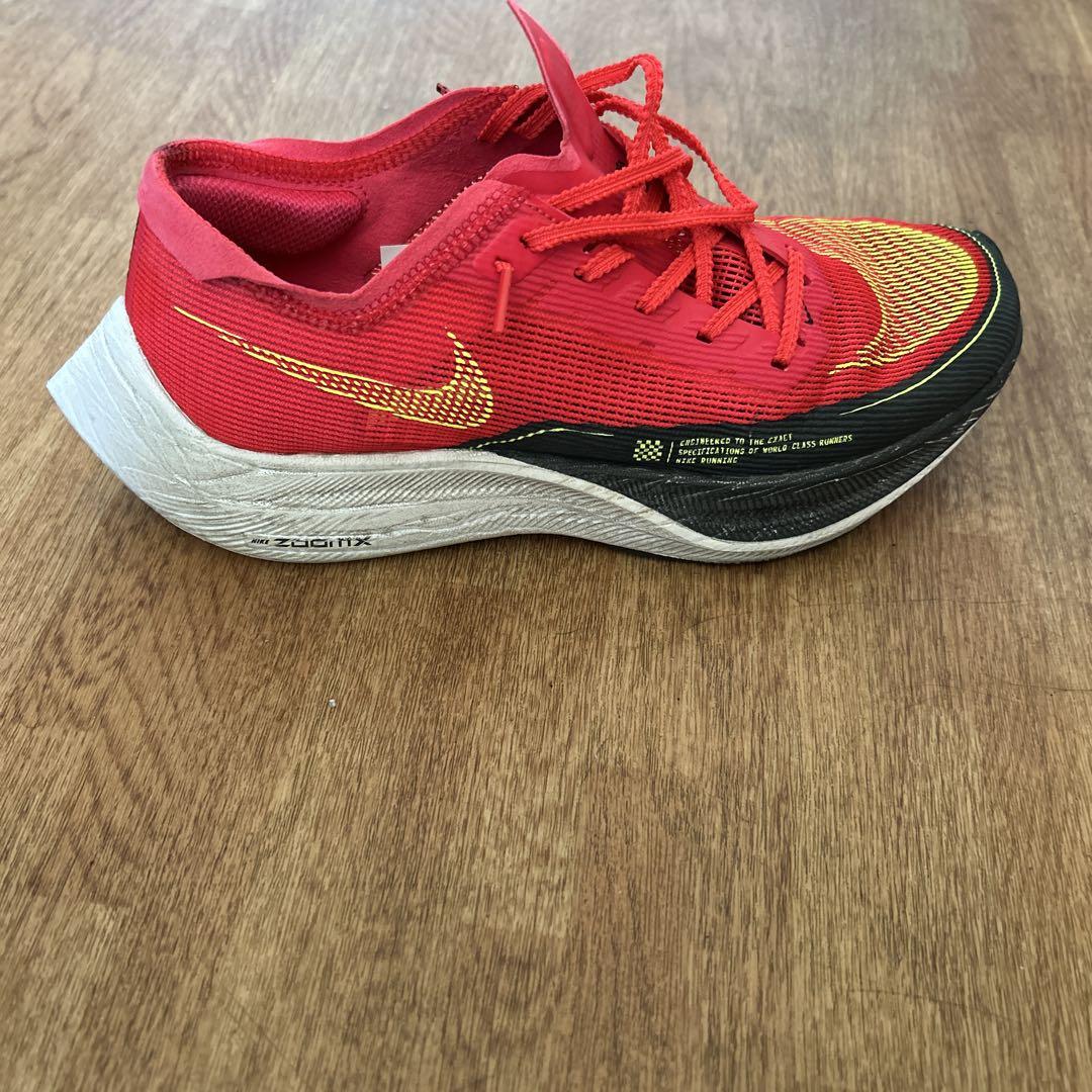 NIKE ヴェイパーフライネクスト%2 26.5