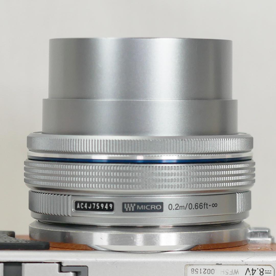 オリンパス 電動パンケーキレンズ M.ZUIKO 14-42mm シルバー