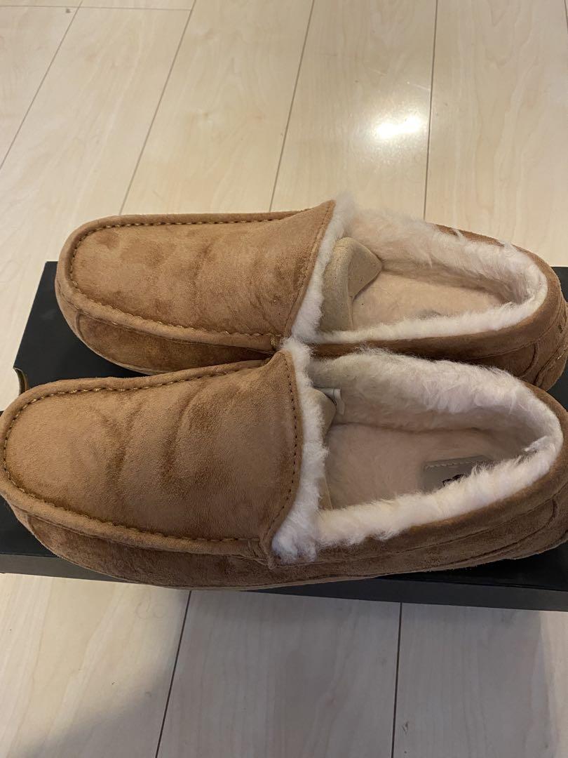 UGG M ASCOT