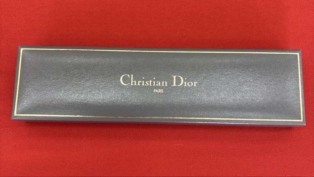Christian Dior ブラックレザー時計