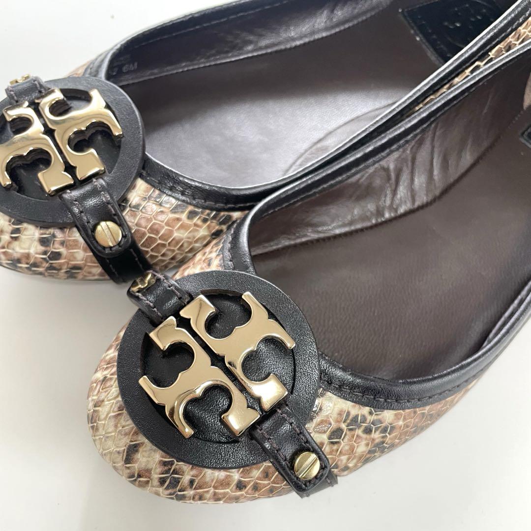 美品　Tory Burch フラットシューズ パイソン柄