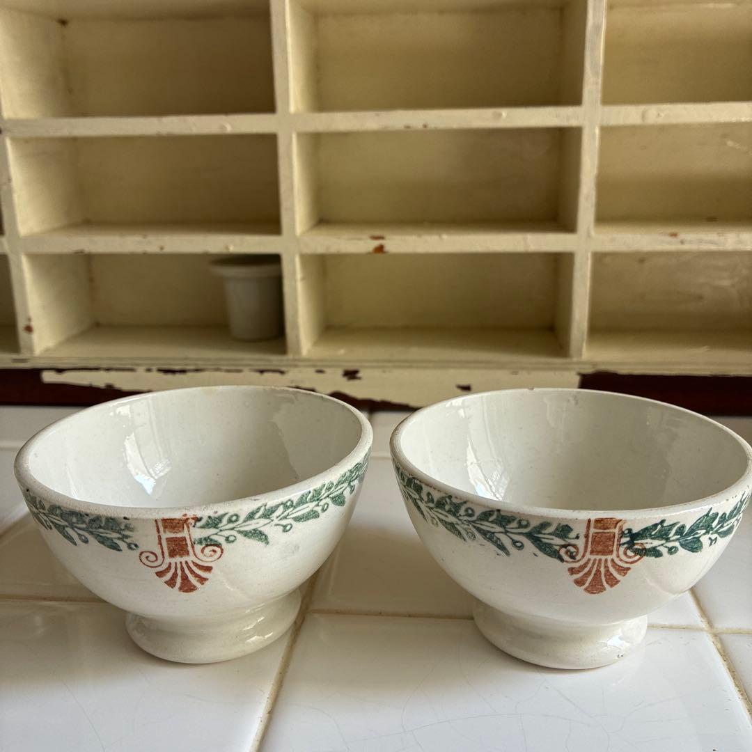 フランスアンティーク小さなカフェオレボウル 2個セット 手描きデザイン目立った傷や汚れなし