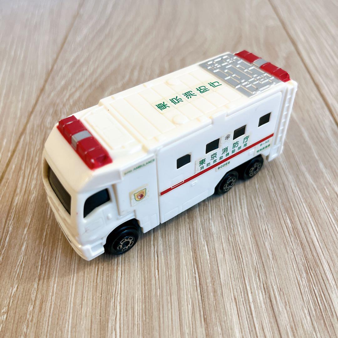 トミカ TOMICA ミニカー セット 救急車 パトカー 白バイ 郵便車