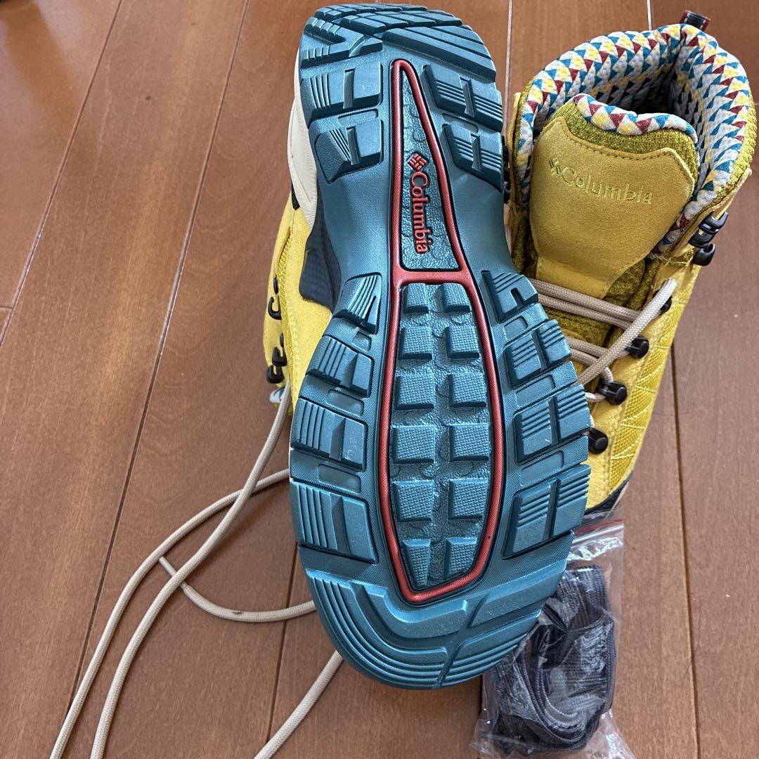 コロンビア　トレッキングシューズ　登山