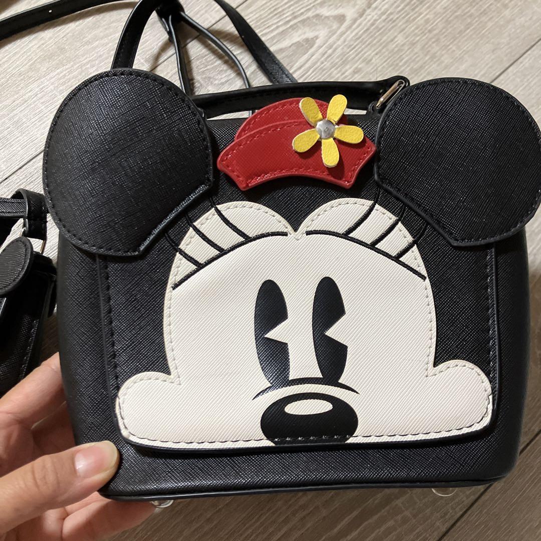 上海ディズニーショルダーバッグ - メルカリ