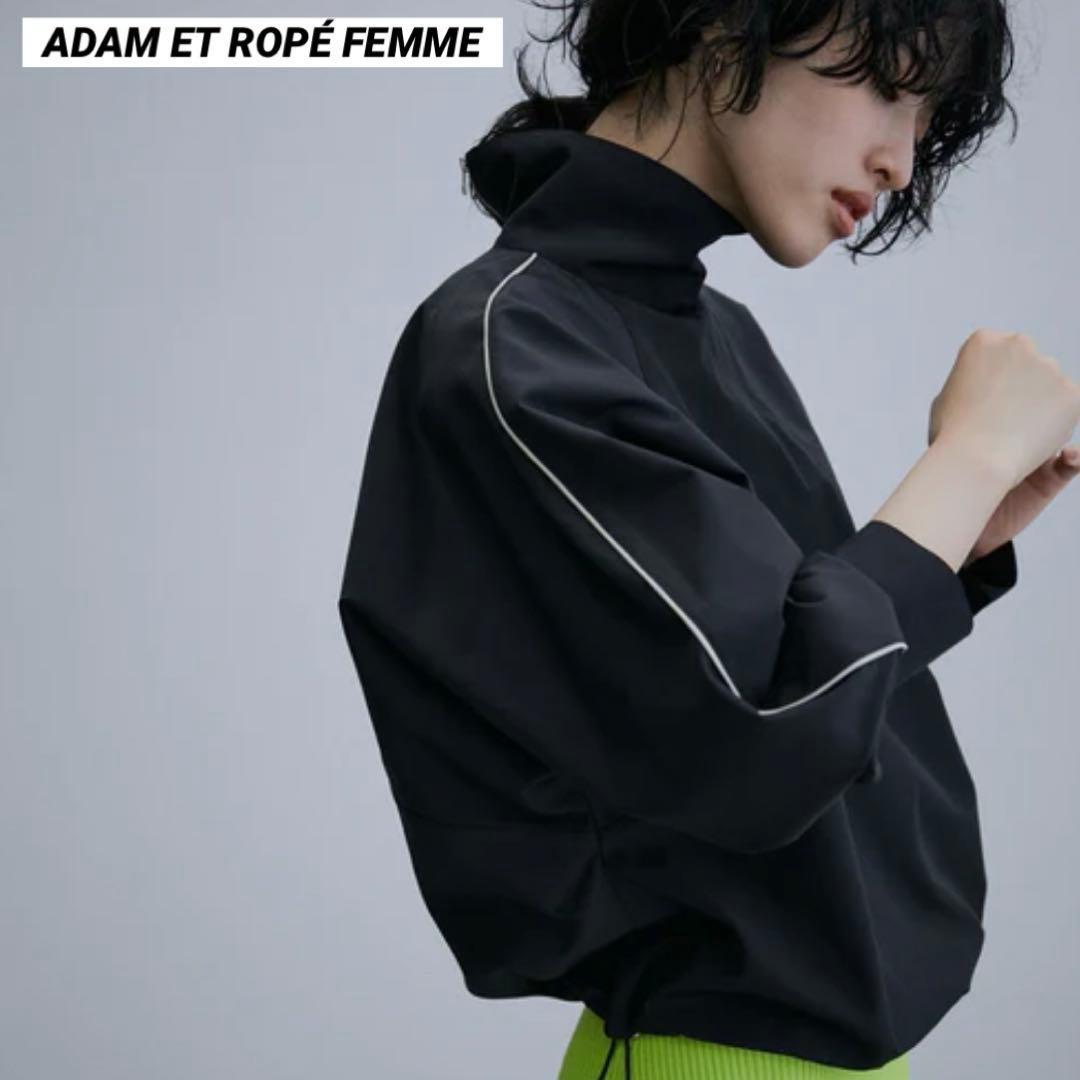 ADAM ET ROPÉ FEMME 【サステナブル】ニュアンスネックブラウス