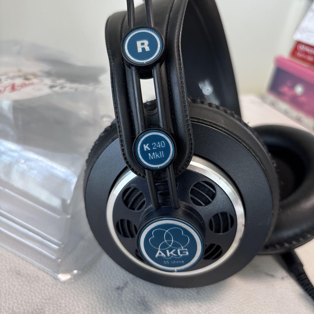 【超々極備品】★《AKG》★ダイナミックリケーブルヘッドホン『K240 MK2』