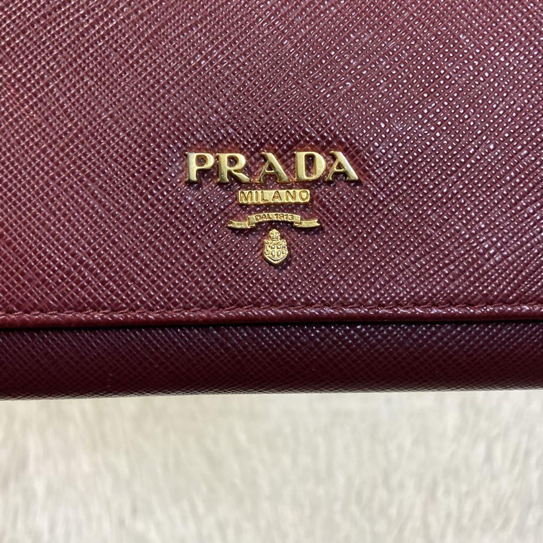 希少　美品　PRADA プラダ　二つ折り　長財布　パスケース　付属品　ボルドー