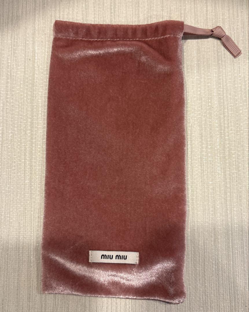MIU MIU サングラス