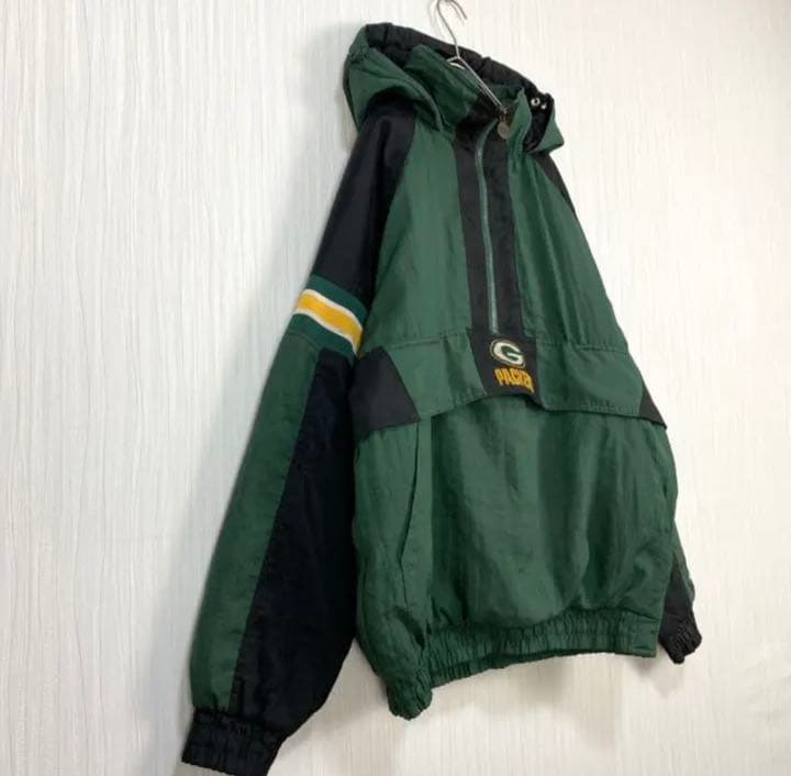 激レア】NFL☆ハーフジップナイロンジャケット 中綿入り 刺繍