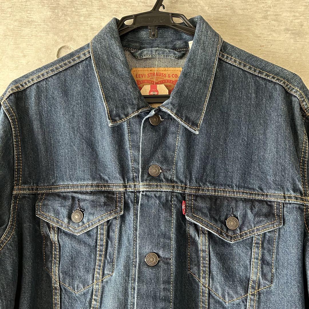 Levis リーバイス