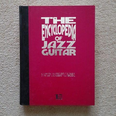エンサイクロペディア・オブ・ジャズギター Amazon.co.jp: THE ENCYCLOPEDIA OF JAZZ GUITAR 沢田駿吾楽譜