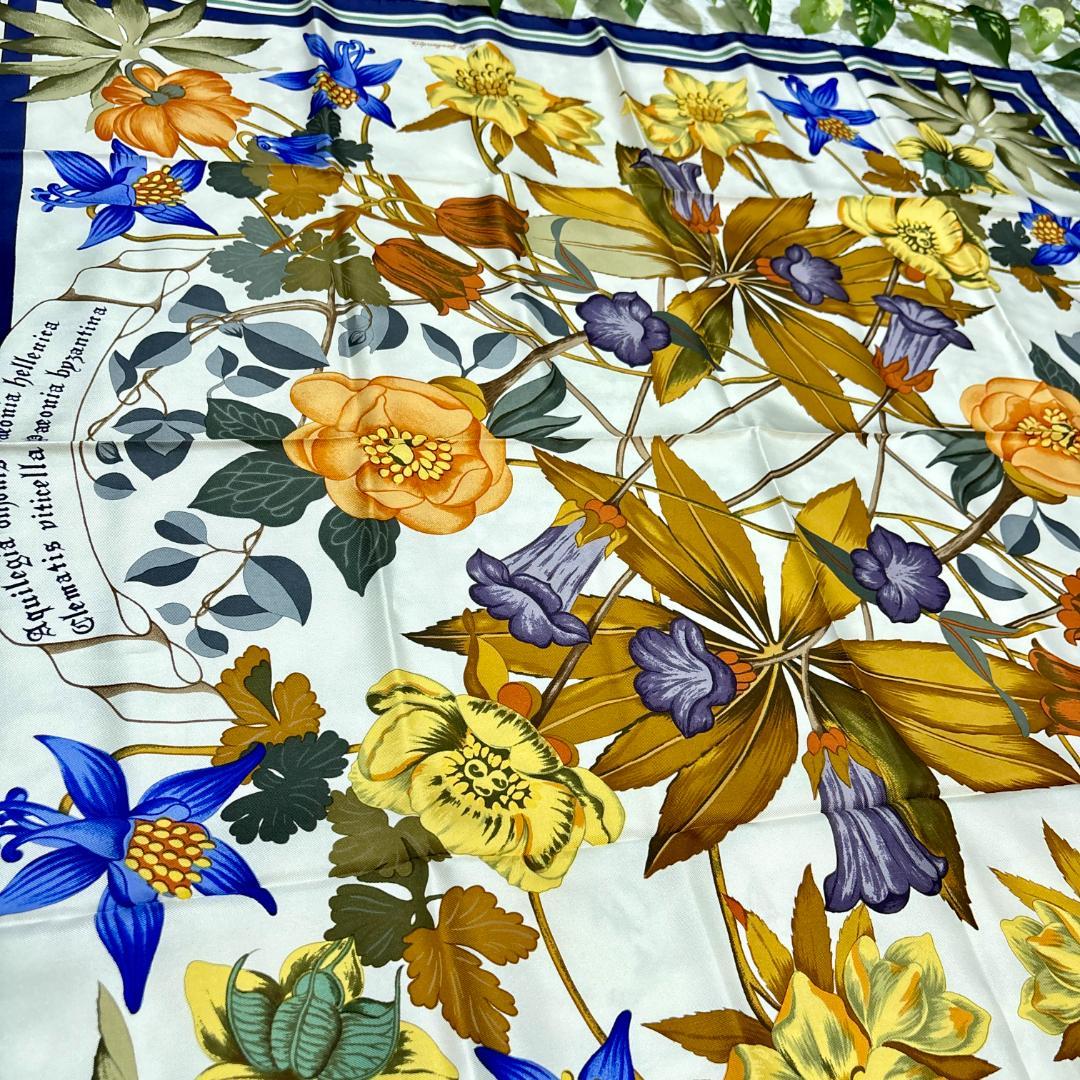 エルメス スカーフ カレ90 ヘラスの花 Fleurs d'Hellade
