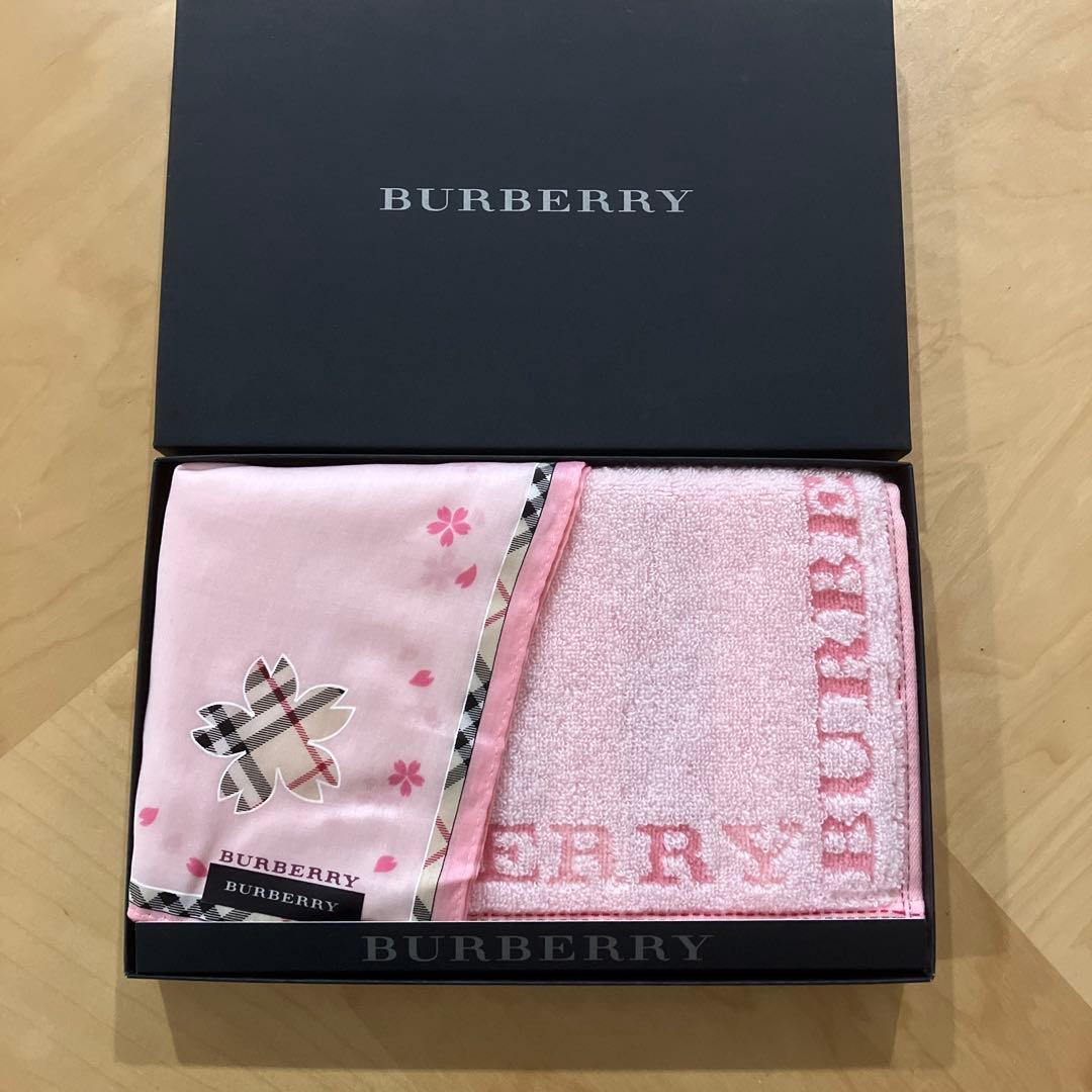 【新品・未使用】BURBERRY'S バーバリー ハンカチセット BURBERRY バーバリー 箱入りハンカチセット 桜【新品】 - メルカリ