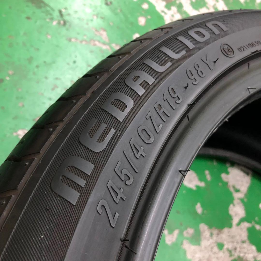 ⭐︎送料込み⭐︎CST MEDALLION 245/40ZR19 中古2本 ⭐︎送料込み⭐︎CST MEDALLION 245/40ZR19 中古2本
