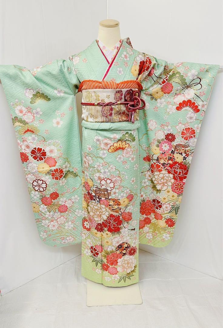 正統派古典　くすみグリーン/ミントグリーン/水色　牡丹柄　かわいい　人気　假屋崎省吾デザイン振袖　ブリッジマン遊七【通販可】23004