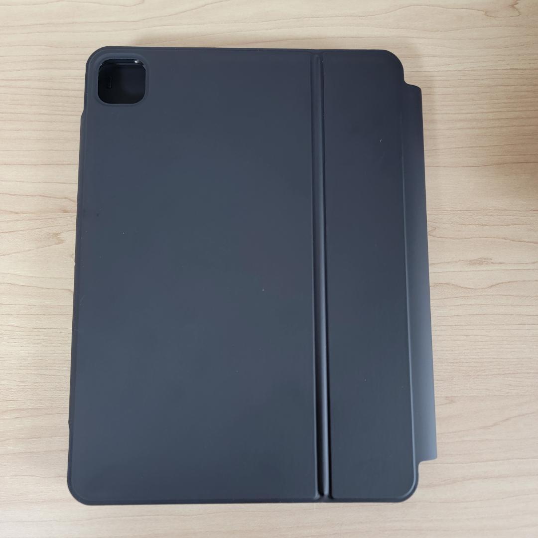 【ほぼ新品】ESR iPad Air 11インチ用キーボードケース