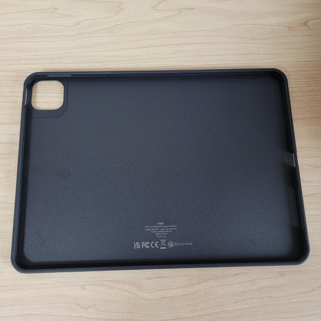 【ほぼ新品】ESR iPad Air 11インチ用キーボードケース