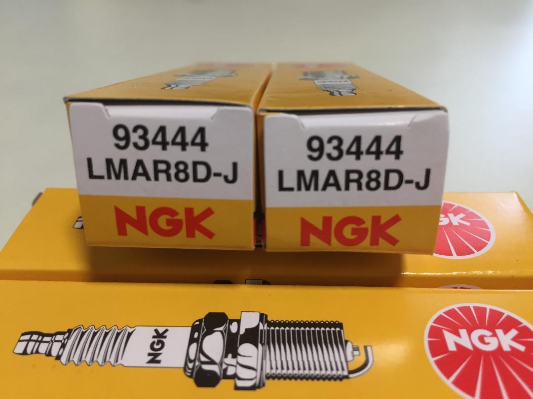 NGK LMAR8D-J 新品プラグ BMW 2本 R1200GS M102