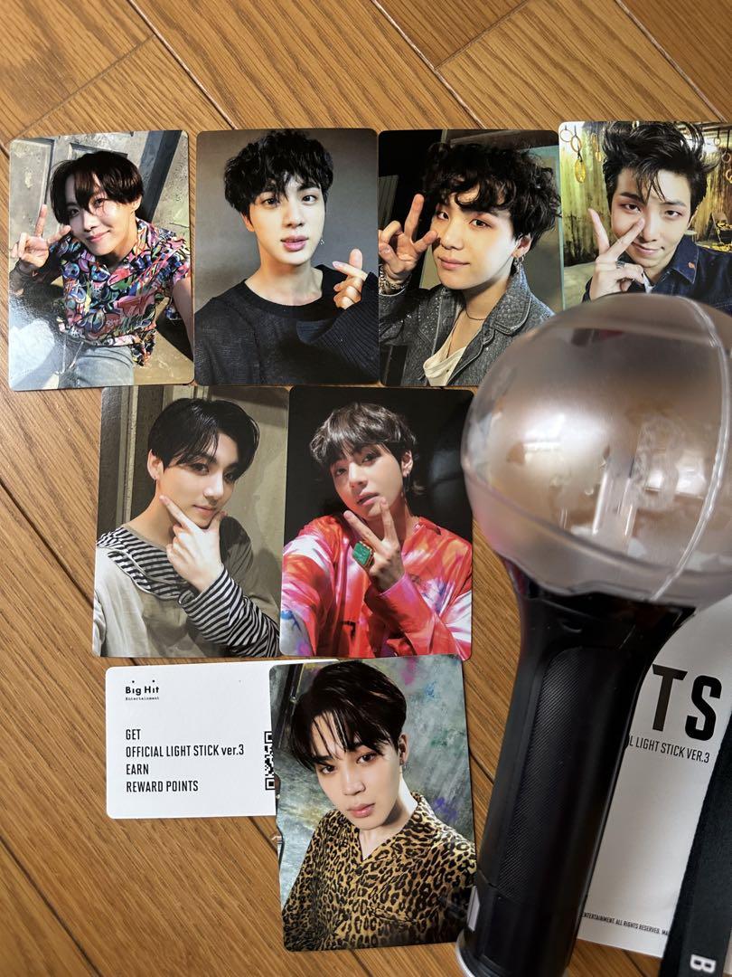 BTS V Mic Badge 付属 ランダム フォトカード のみ 3種コンプ BTS MIC BADGE V テテ - メルカリ