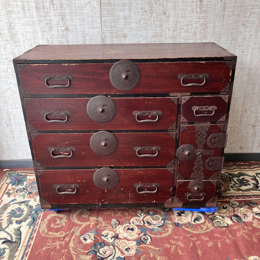 昭和レトロ 古家具 仙台箪笥 4段9杯 引き出し箪笥 和箪笥 昭和レトロ 古家具 仙台箪笥 4段9杯 引き出し箪笥 和箪笥