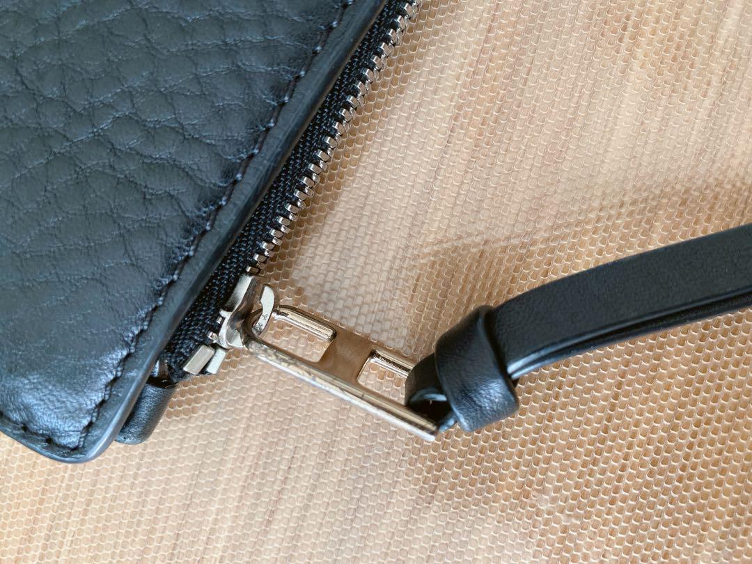 【Burberry】人気即売☆長財布 コンパクト財布 エル字ファスナー