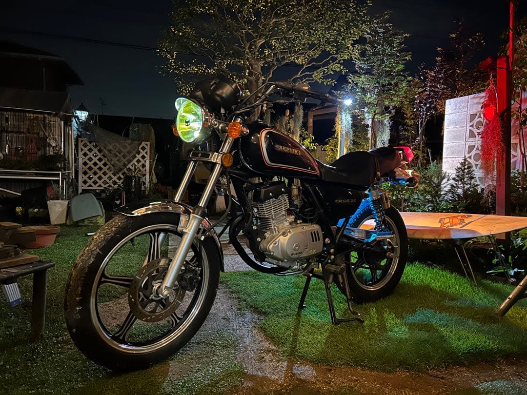 gn125-2f 書付き、鍵あり。gn125hyb125sp好きな方。