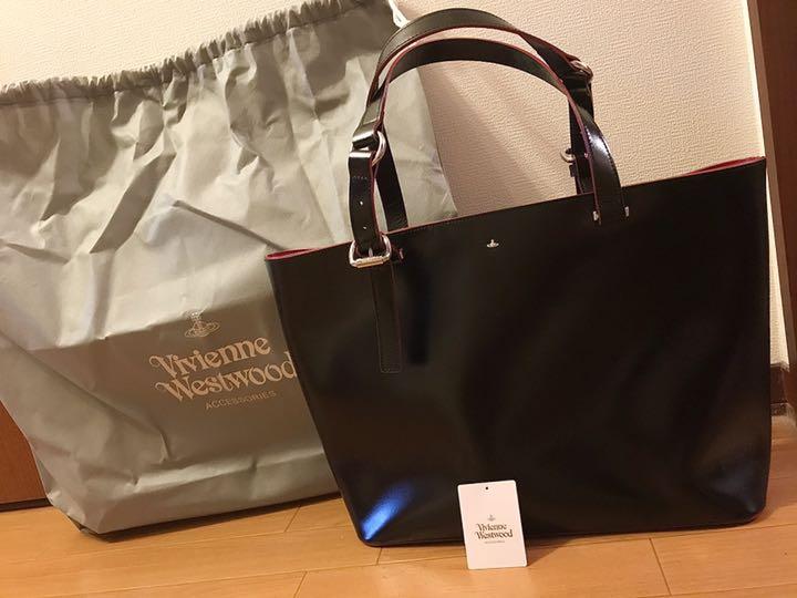 【新品】VivienneWestwood SIMPLE TINY ORB バッグ 【新品】VivienneWestwood SIMPLE TINY ORB バッグ